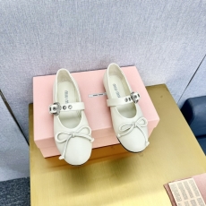 Miu Miu flat shoes